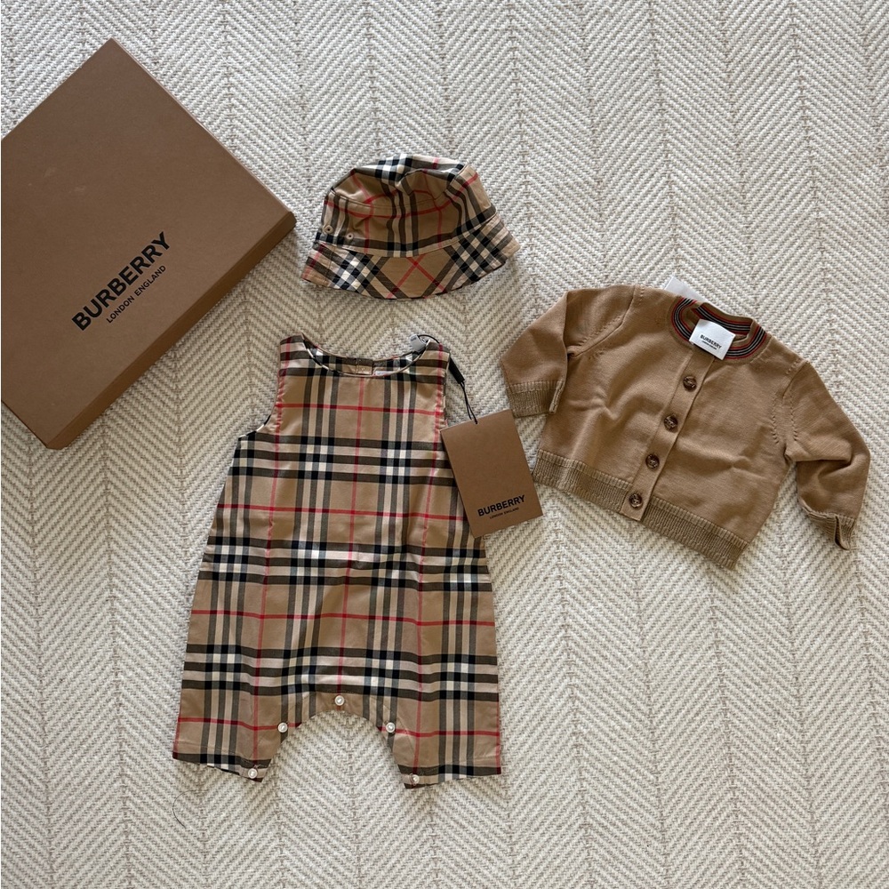 Burberry Kids Check Hat - Tan and Black